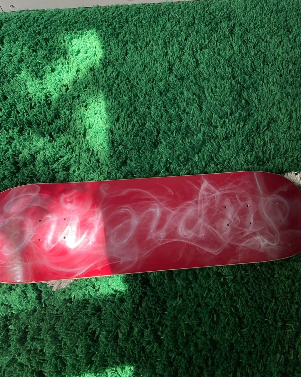 Supreme Smoke Red Deck