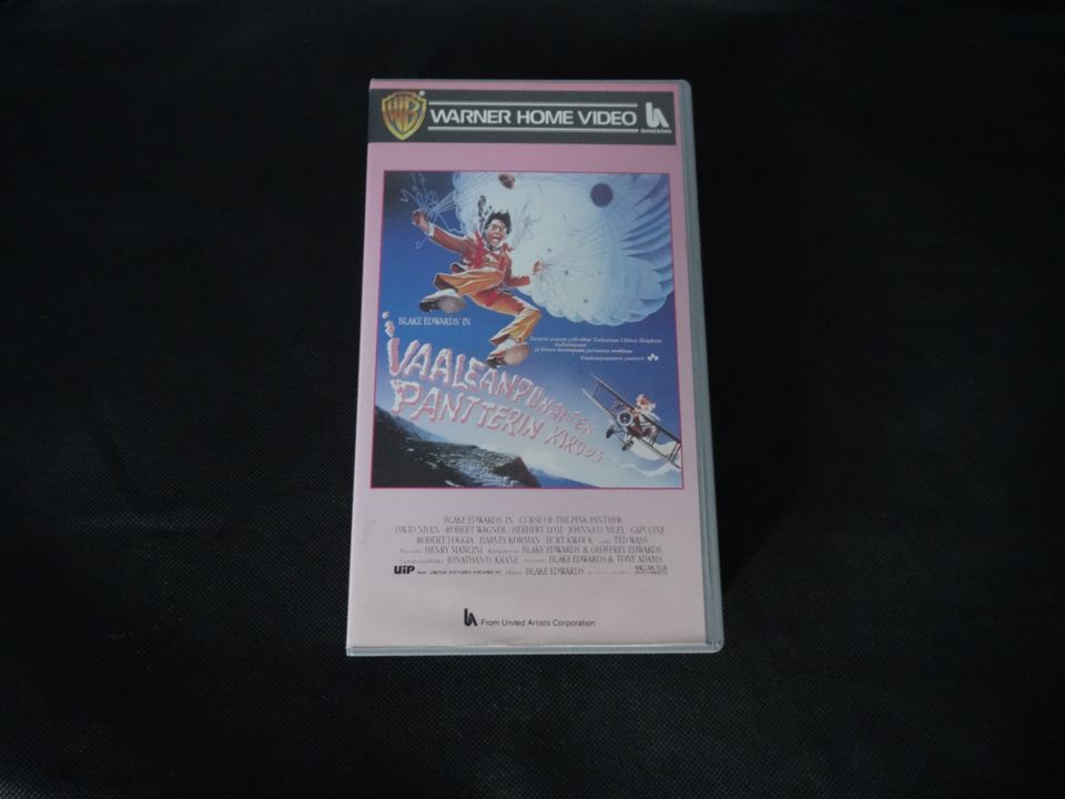 VHS: Vaaleanpunaisen pantterin kirous