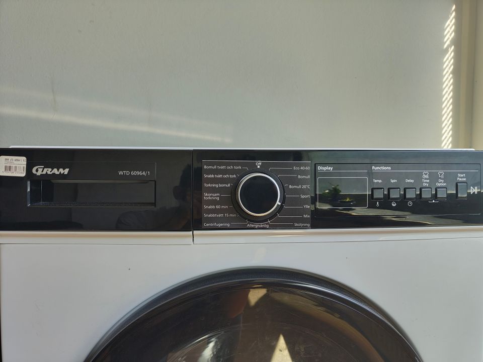 Washer machine and dryer - Tvättmaskin och torktumlare -