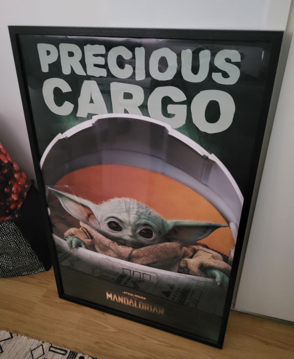 Mandalorian/Baby Yoda -juliste + Ikean Ribba-kehys
