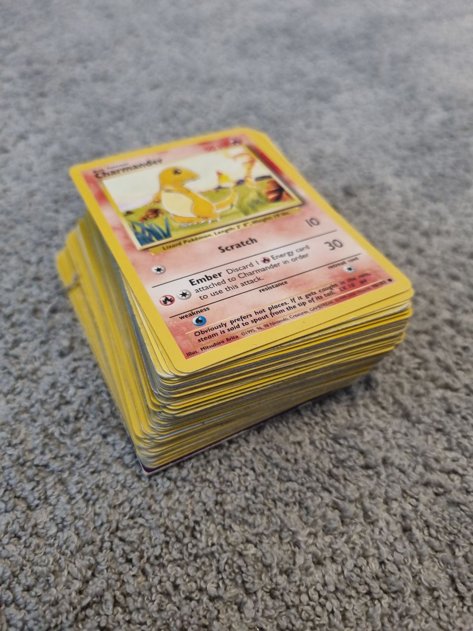 1995/1999 Pokémon Vuoden Kasa ensimmäisiä Pokémon kortteja.