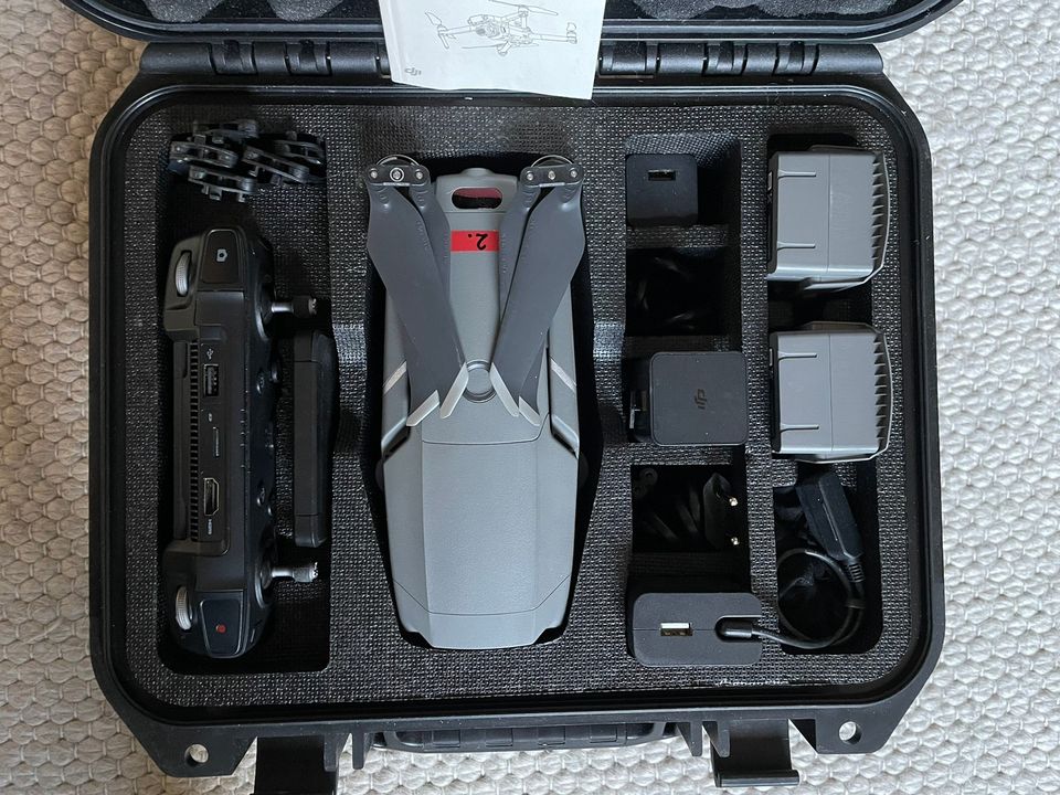 Dji Mavic 2 Pro Fly more combo kit + kova laukku + pehmeä olkalaukku