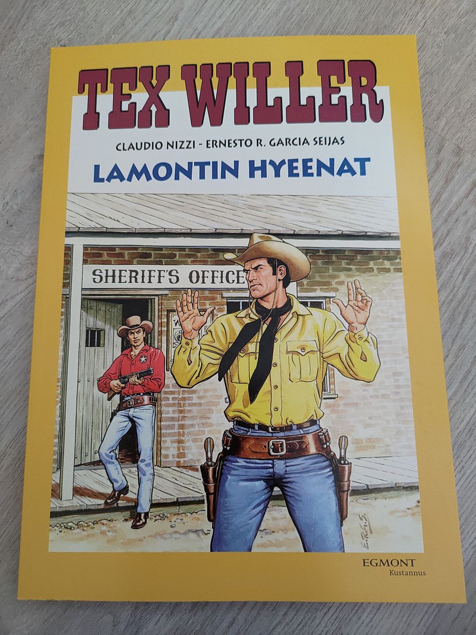 Tex Willer - suuralbumi 26: Lamontin hyeenat