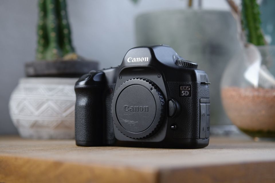 Canon Eos 5D (mark 1)