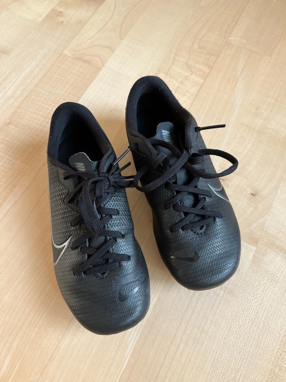 Nike Mercurial Vapor jalkapallo kengät eu 28,5