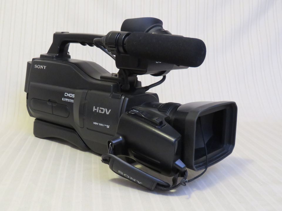 SONY Video HDV CAMERA  CMOS  6.1 Mega pixels Hyväkunto