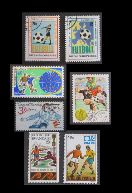 Jalkapallo-aiheiset postimerkit
