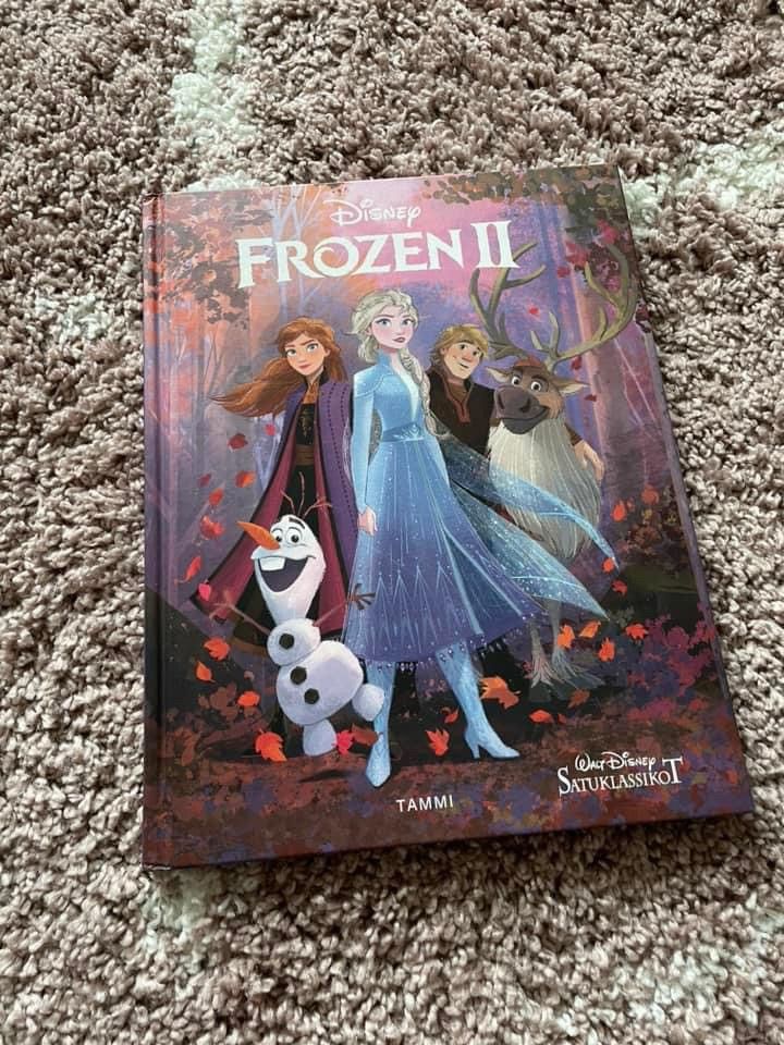 Frozen 2 kirja