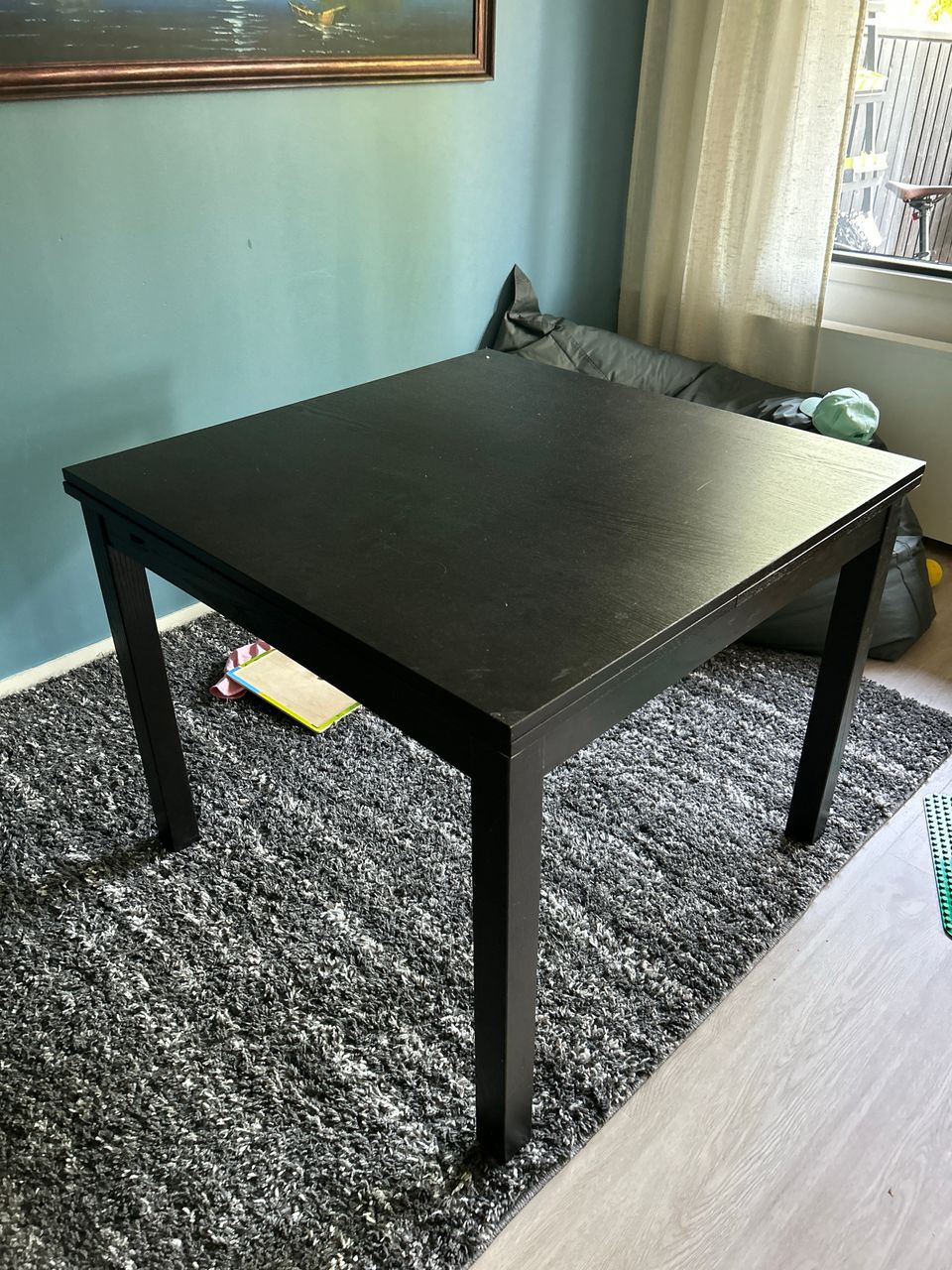 Ikea Bjursta levitettävä ruokapöytä