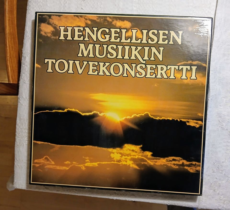 Hengellisen musiikin toivekonsertti 6 LP-kokoilma