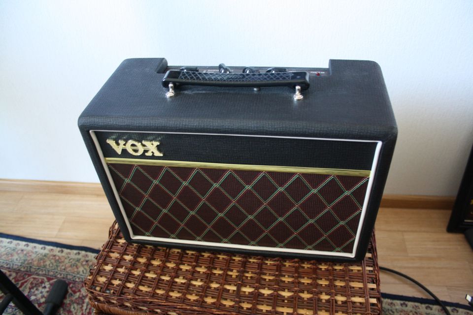 Vox Pathfinder -kitaravahvistin