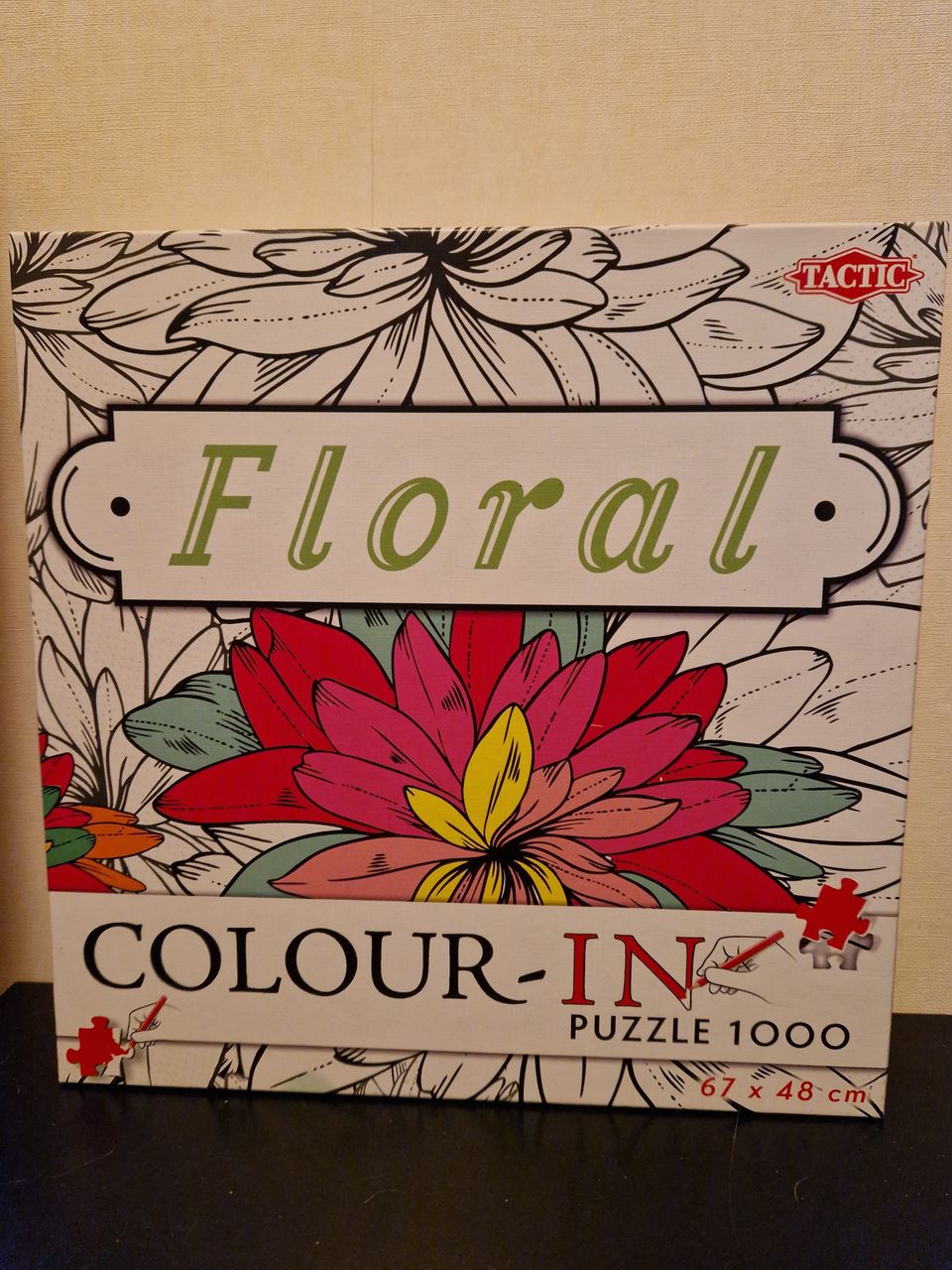 Tactic Floral Colour-in Puzzle 1000 - Tuhannen palan väritys palapeli.