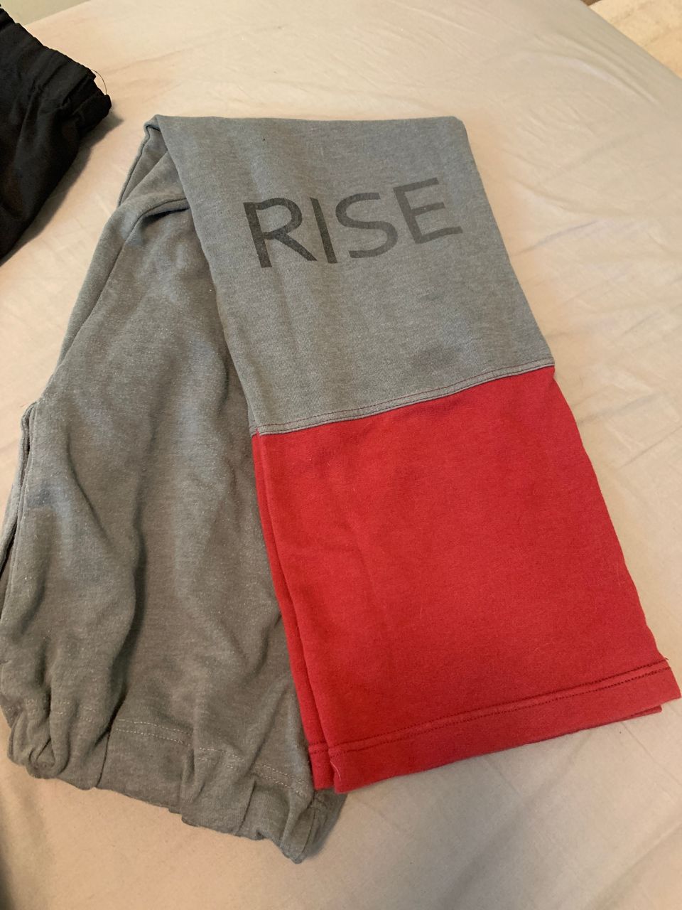 Rise kolitsihousut ja vhl shortsit koko L