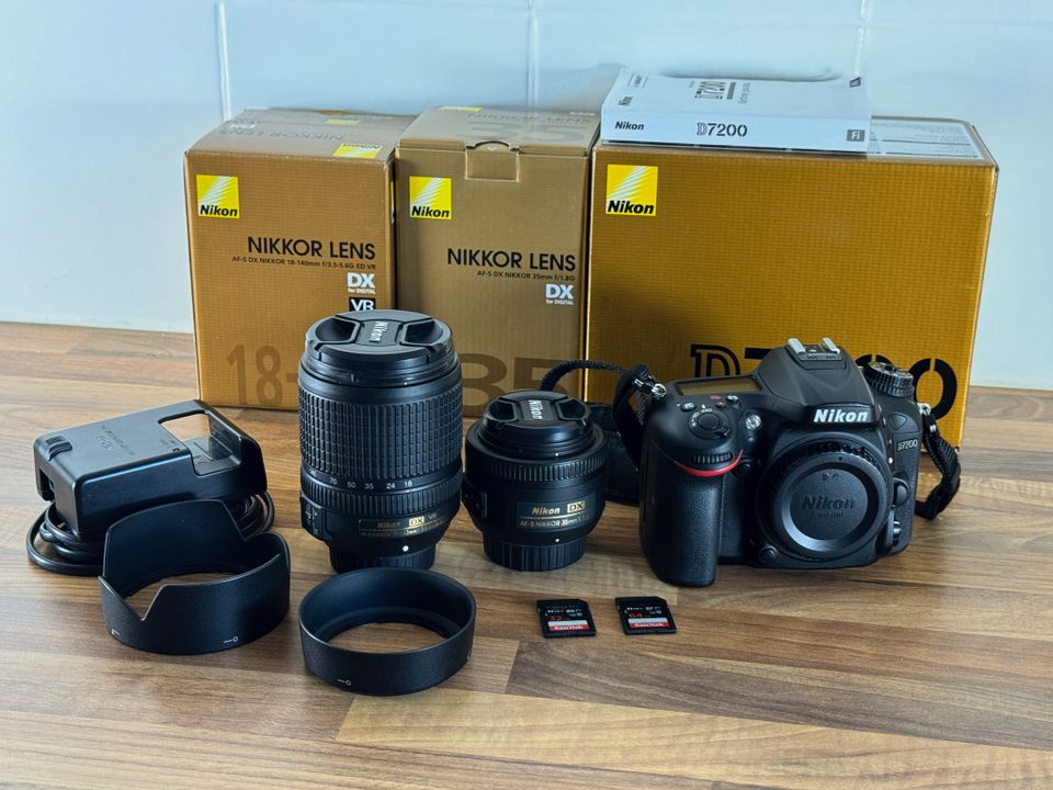 Nikon D7200 + 18-140mm + 35mm + tarvikkeet