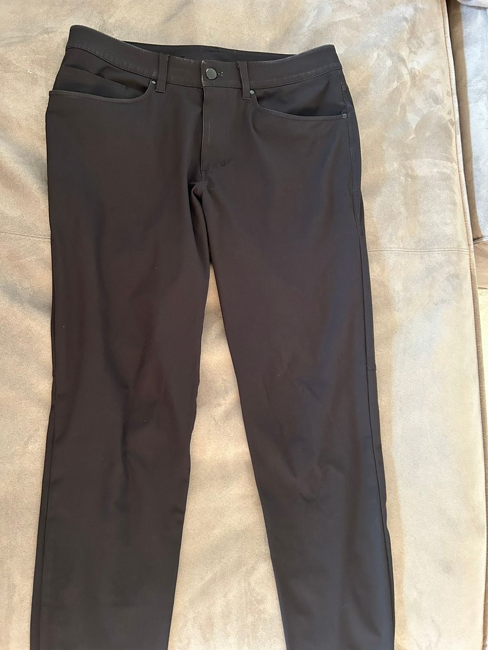 Lululemon chinot koko 32