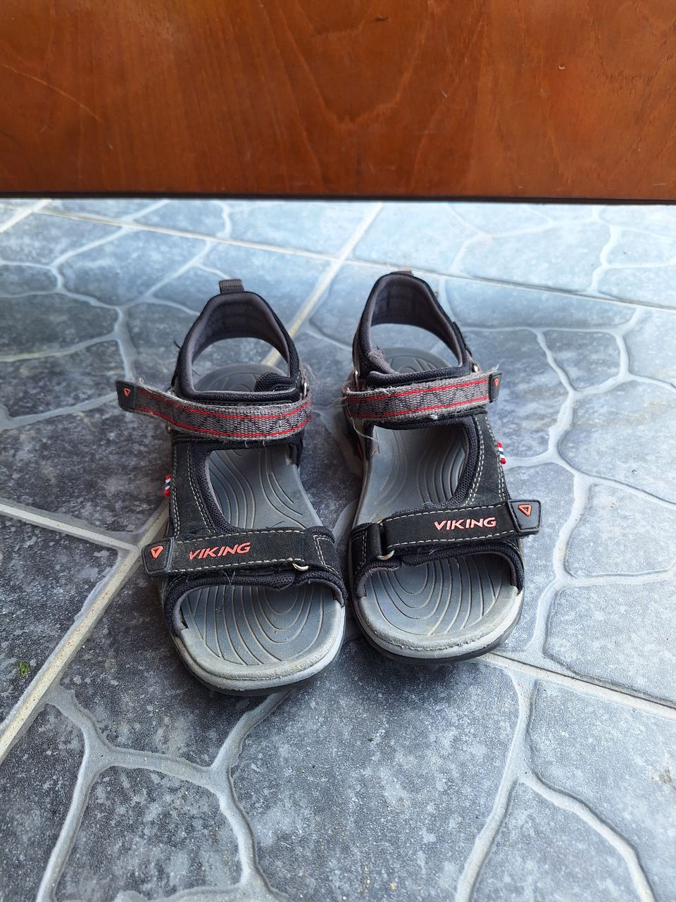 Viking sandaalit 33