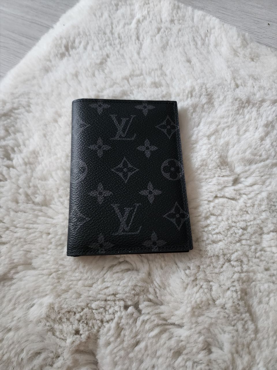 Louis Vuitton passinkuoret