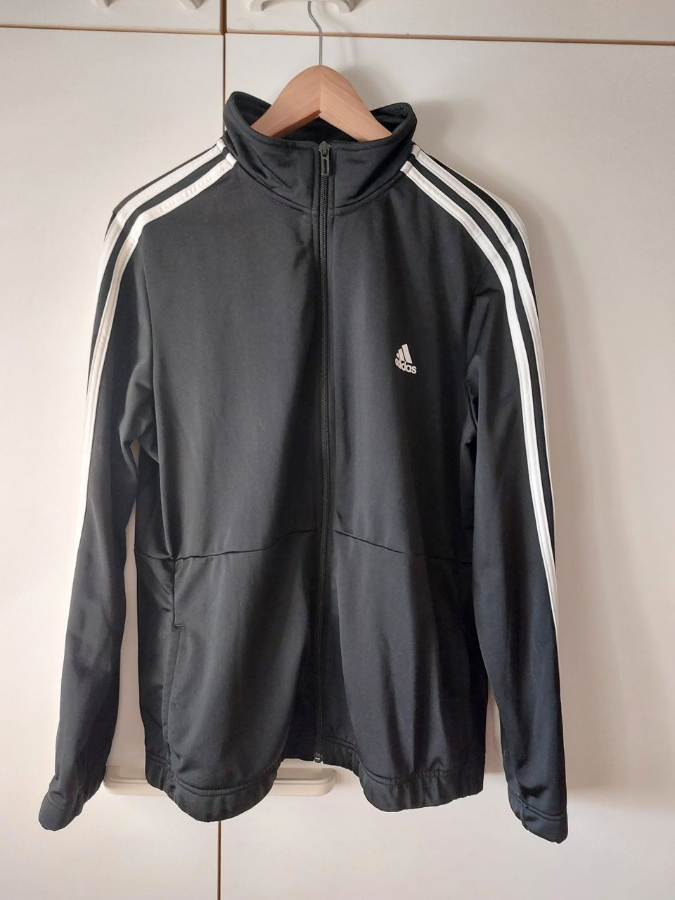 Adidas verkkaritakki XL