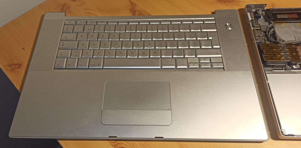 Apple Macbook Pro A1260 raato varaosiksi