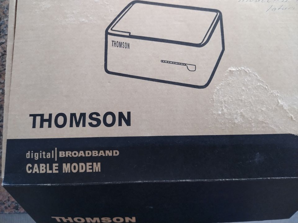 Thomson TCM420 kaapelimodeemi
