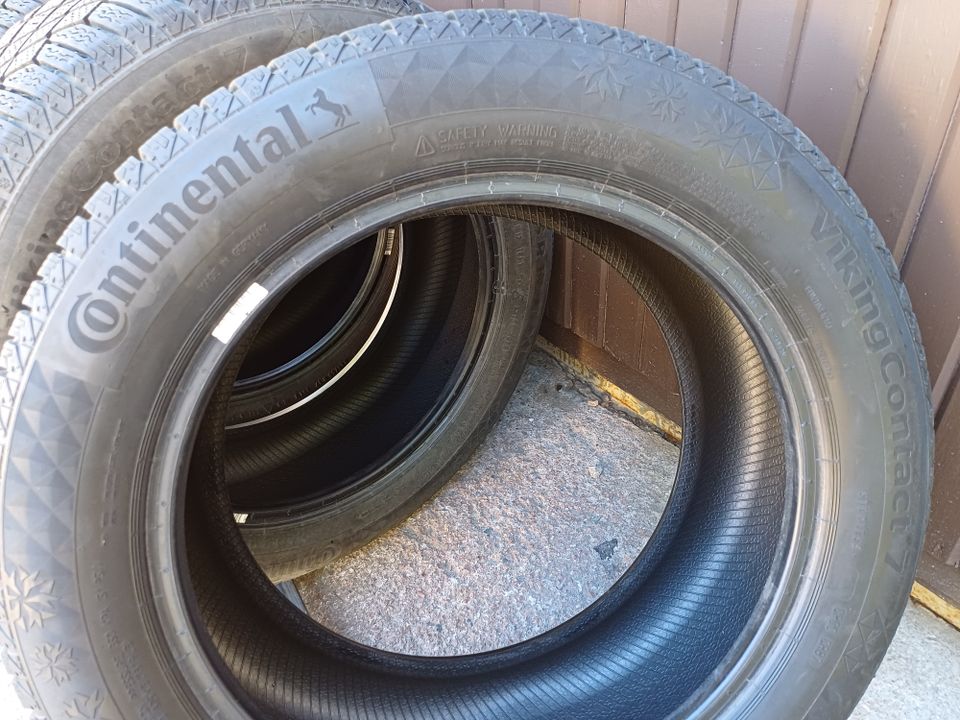 Continental Viking Contact 7 225/55 R 17 kitkarenkaat