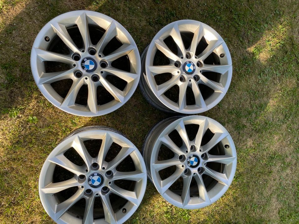 BMW 16” OEM Vanteet