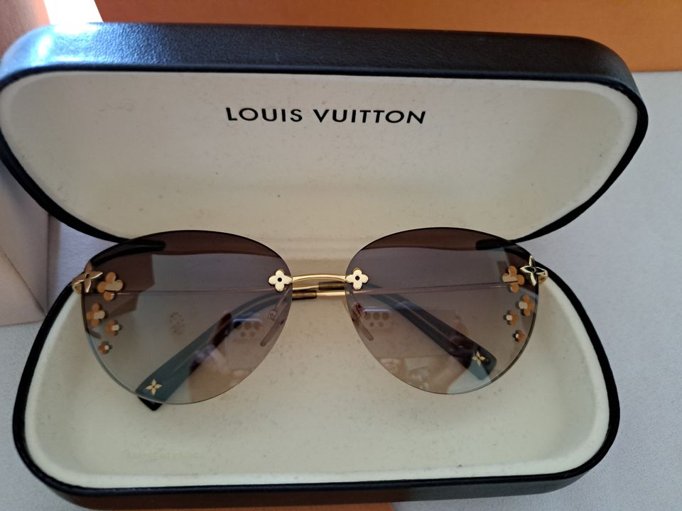 Louis Vuitton aurinkolasit
