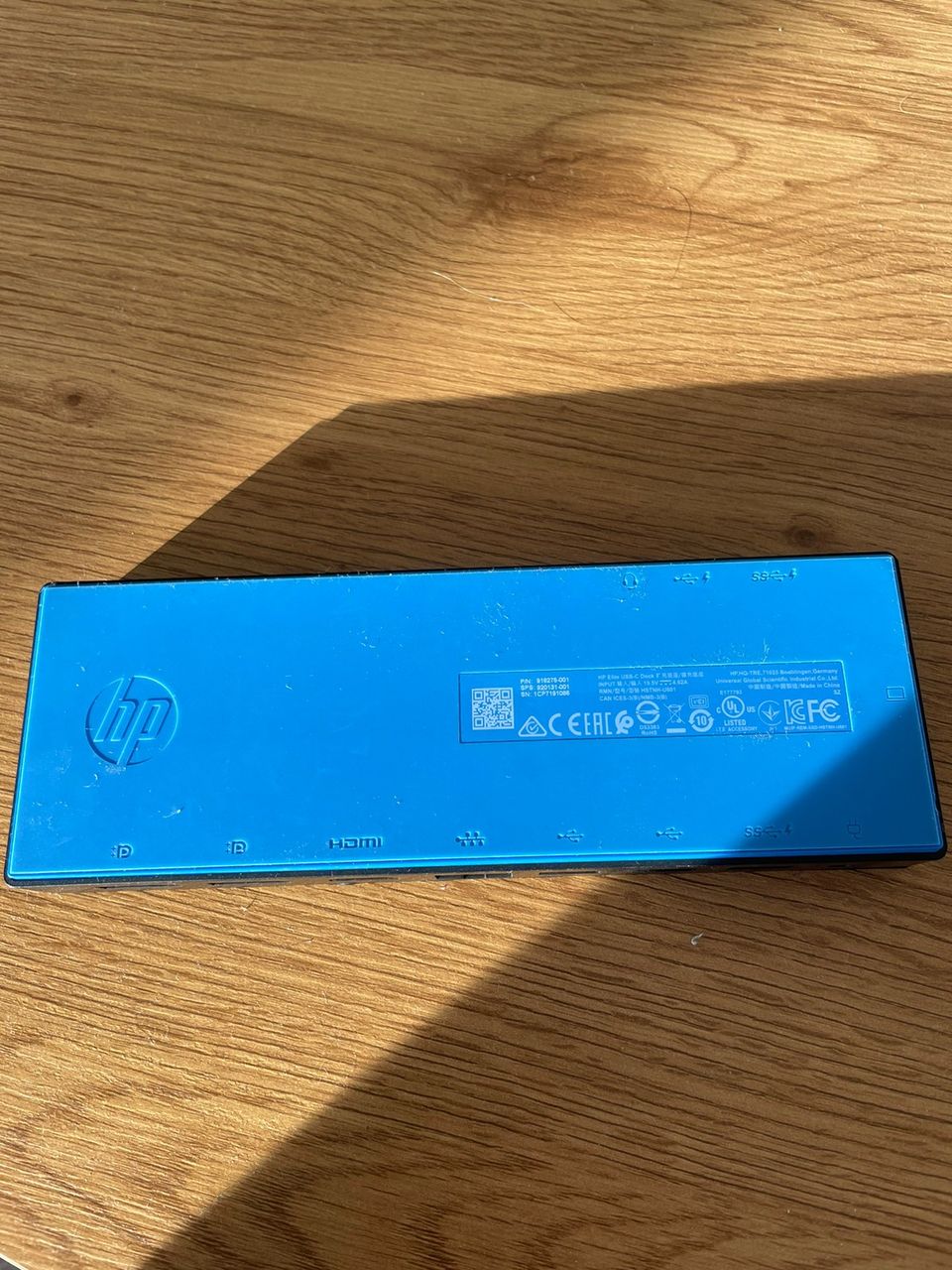 HP Elite USB-C DOCK Telakka ja oheistuotteet