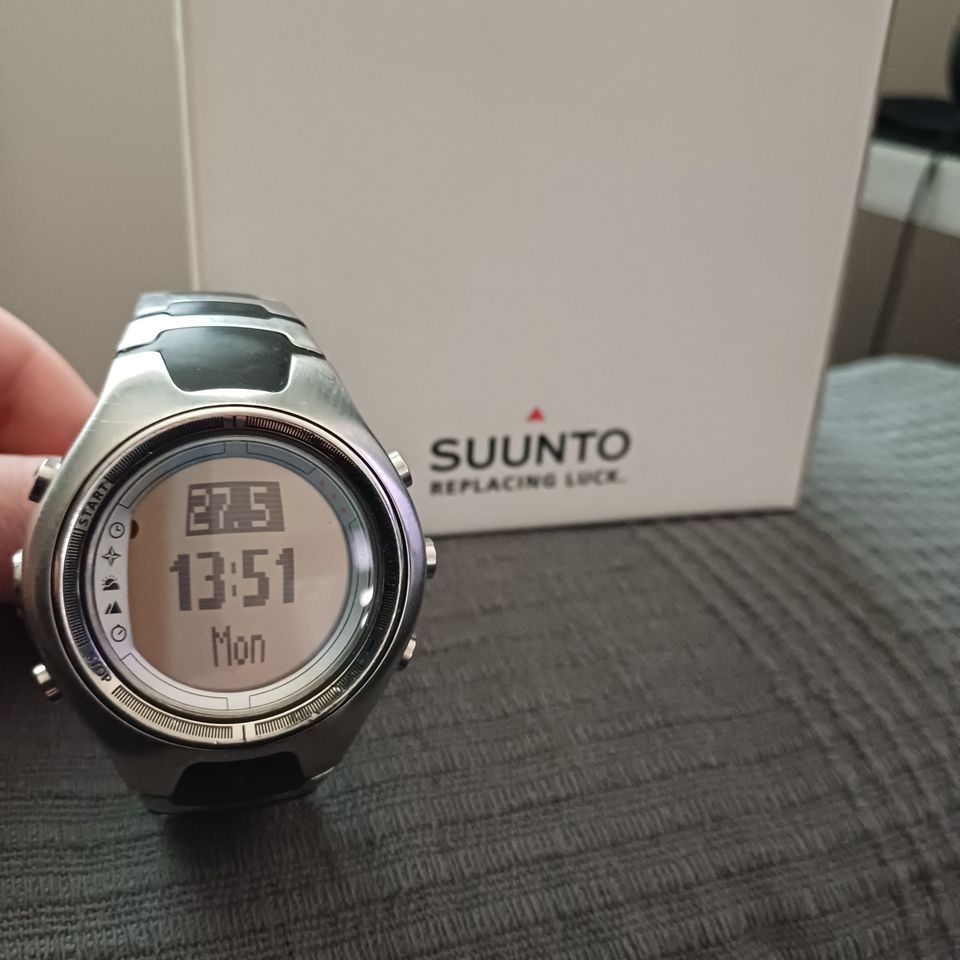 SUUNTO X6HR M