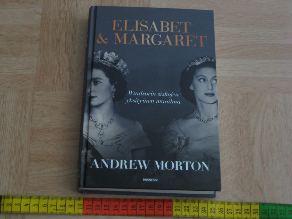 Elisabet & Margaret (Andrew Morton)