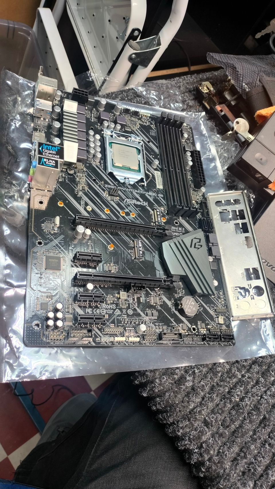 Asrock Z390 + CPU