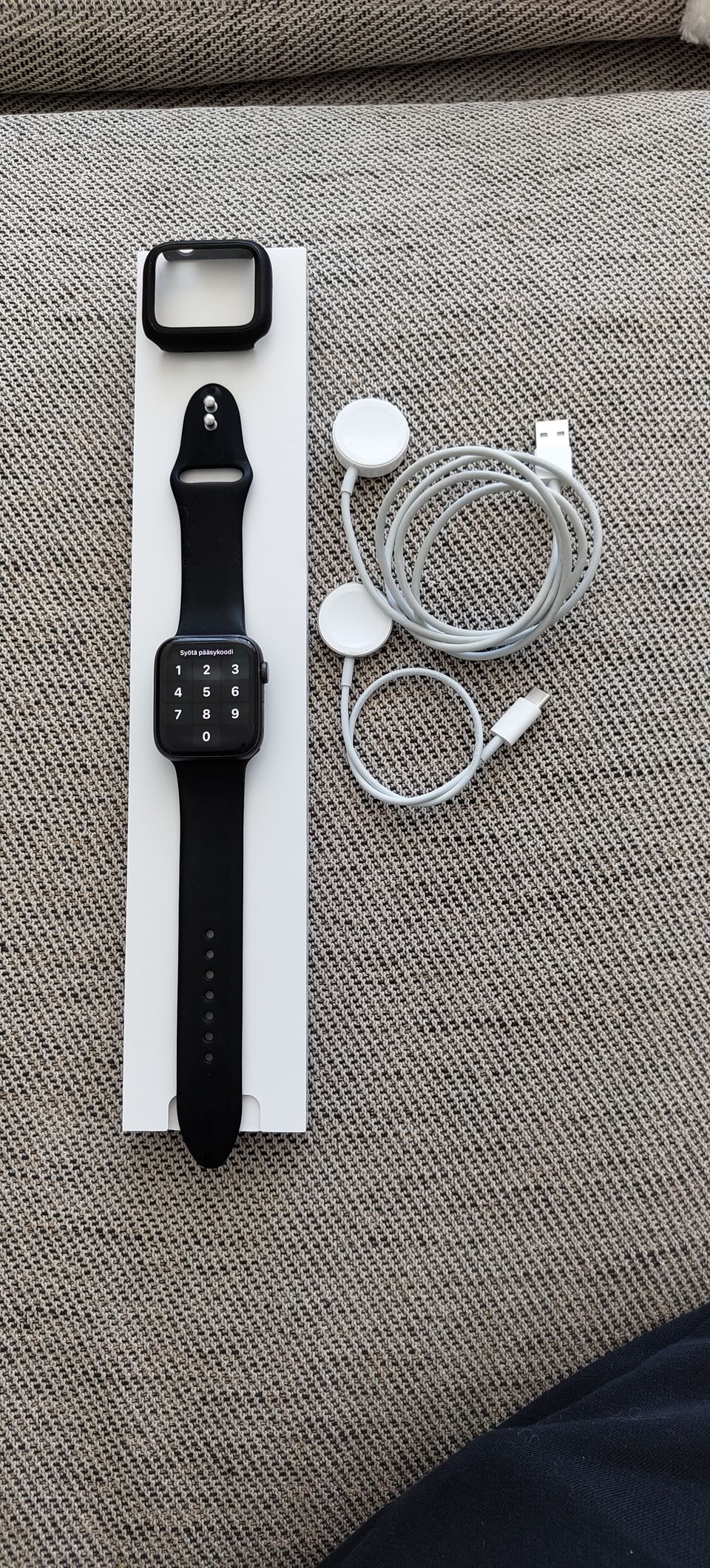 Apple watch series 4, 44mm space grey