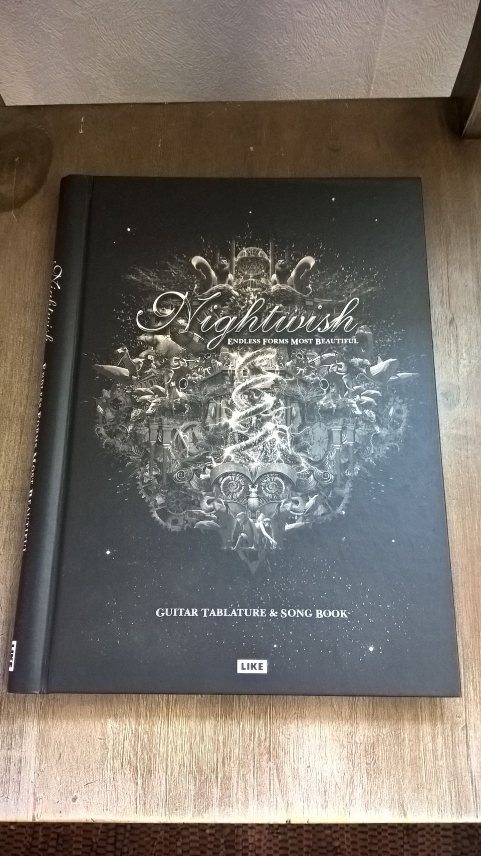 Uusi Nightwish Endless forms most beautiful song book /nimmarilla