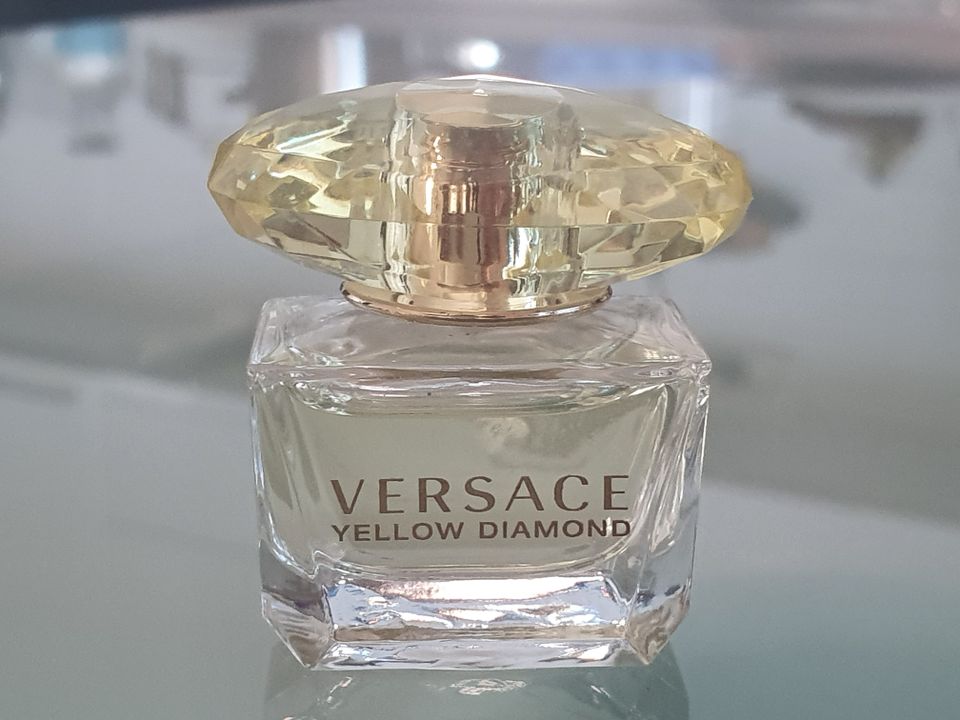 Versace hajuvesi edp 5ml Yellow Diamond