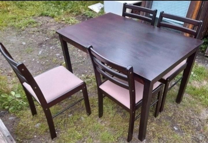Ruokapöytä 115x75cm + 4 tuoli