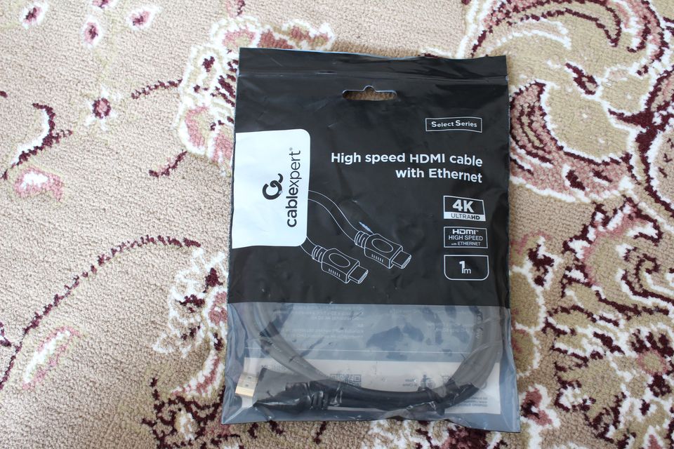 HDMI High Speed Cable with Ethernet - kaapeli 1 m