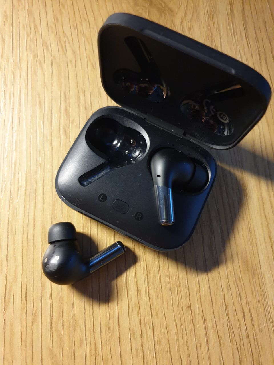 OnePlus Buds Pro Stereo BT langattomat in-ear kuulokkeet