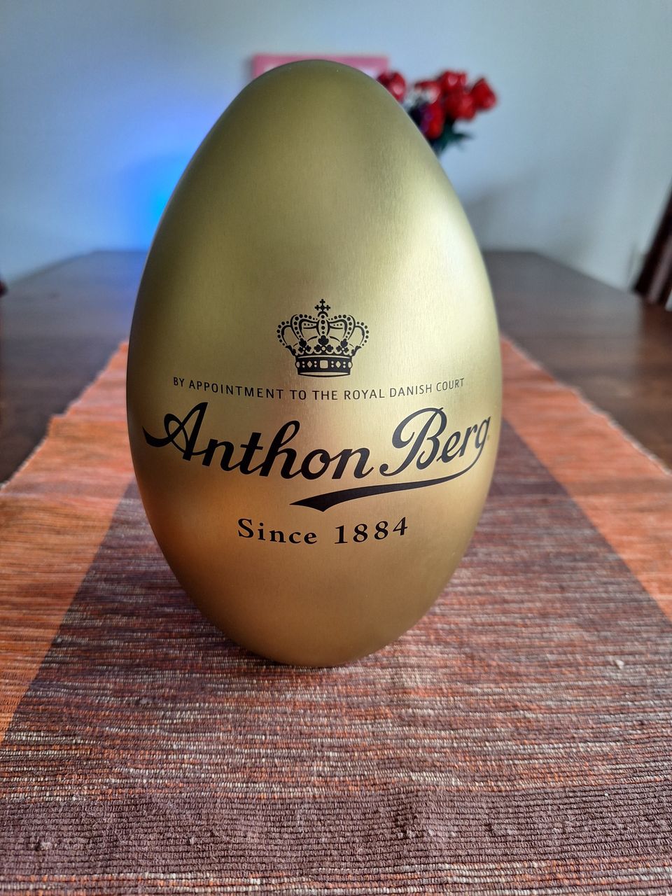 Kultainen muna Anthon Berg