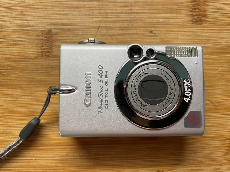 Canon Powershot S400