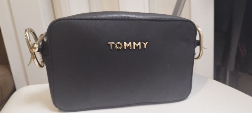 Laukku Tommy