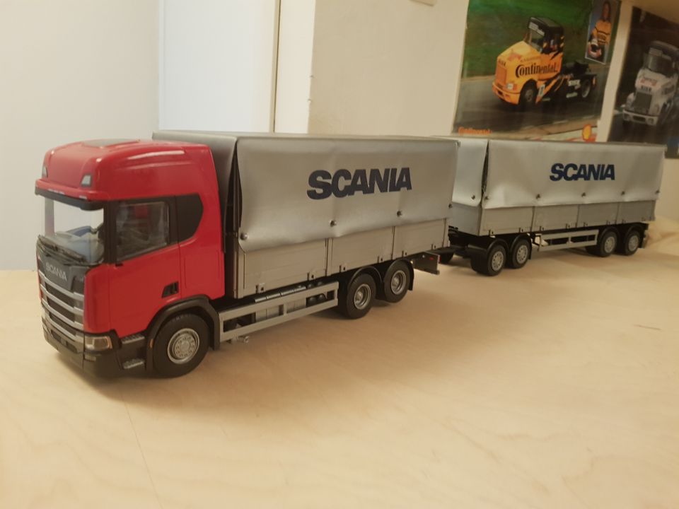 Emek Scania ressuauto.