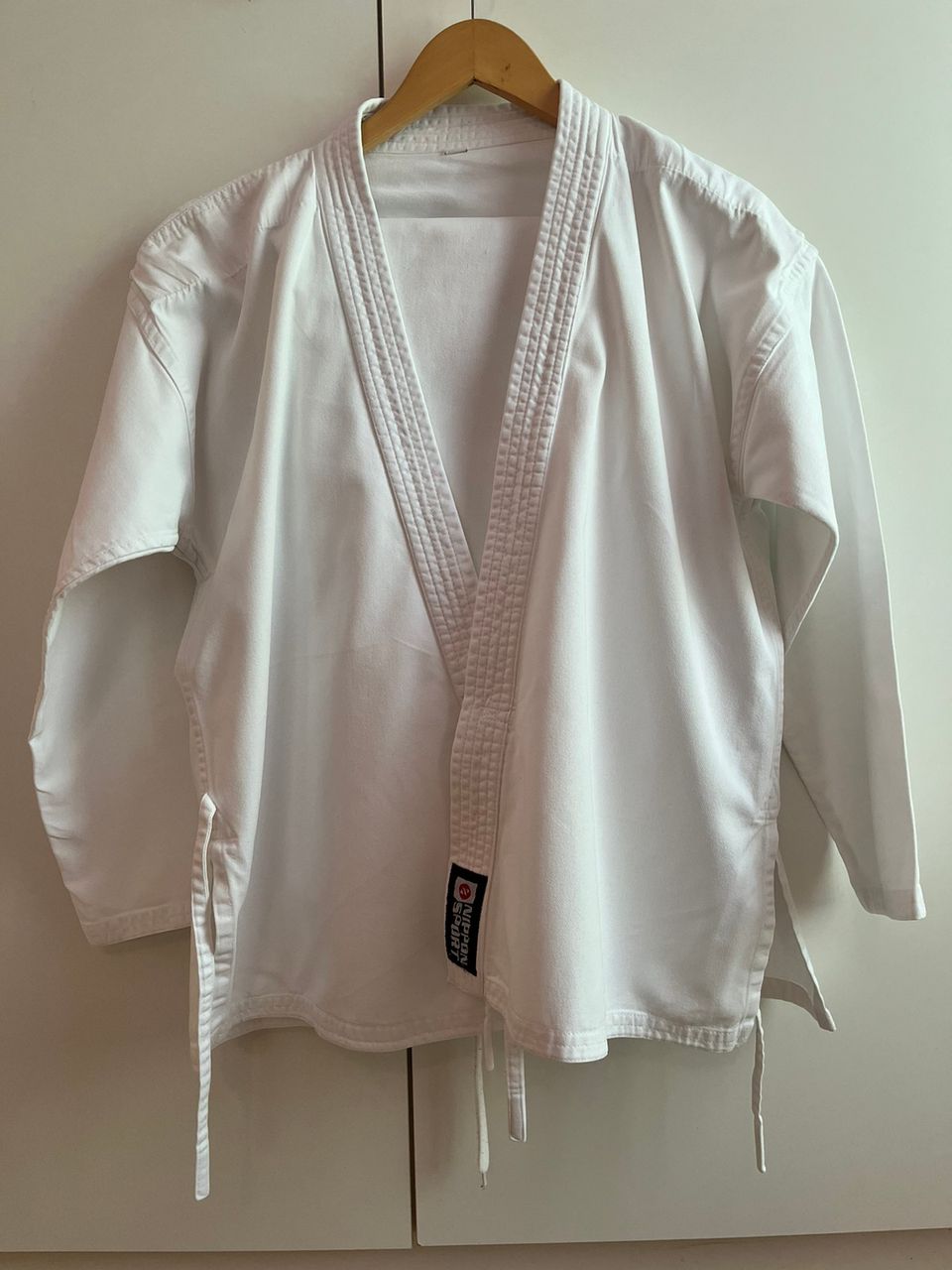 Karatepuku Nippon Sport 180 cm