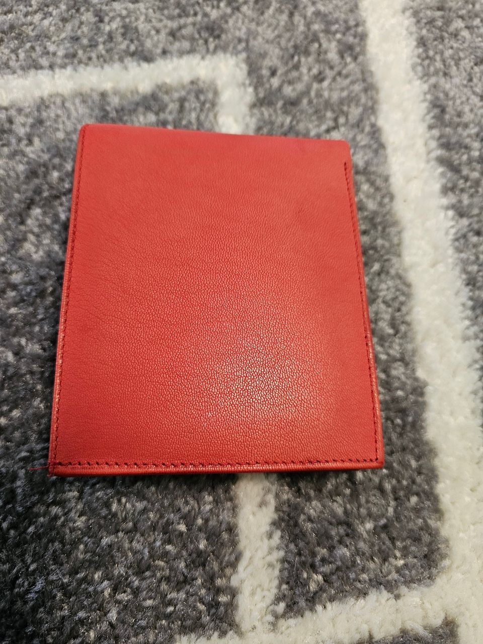 Men's fashionable leather wallet