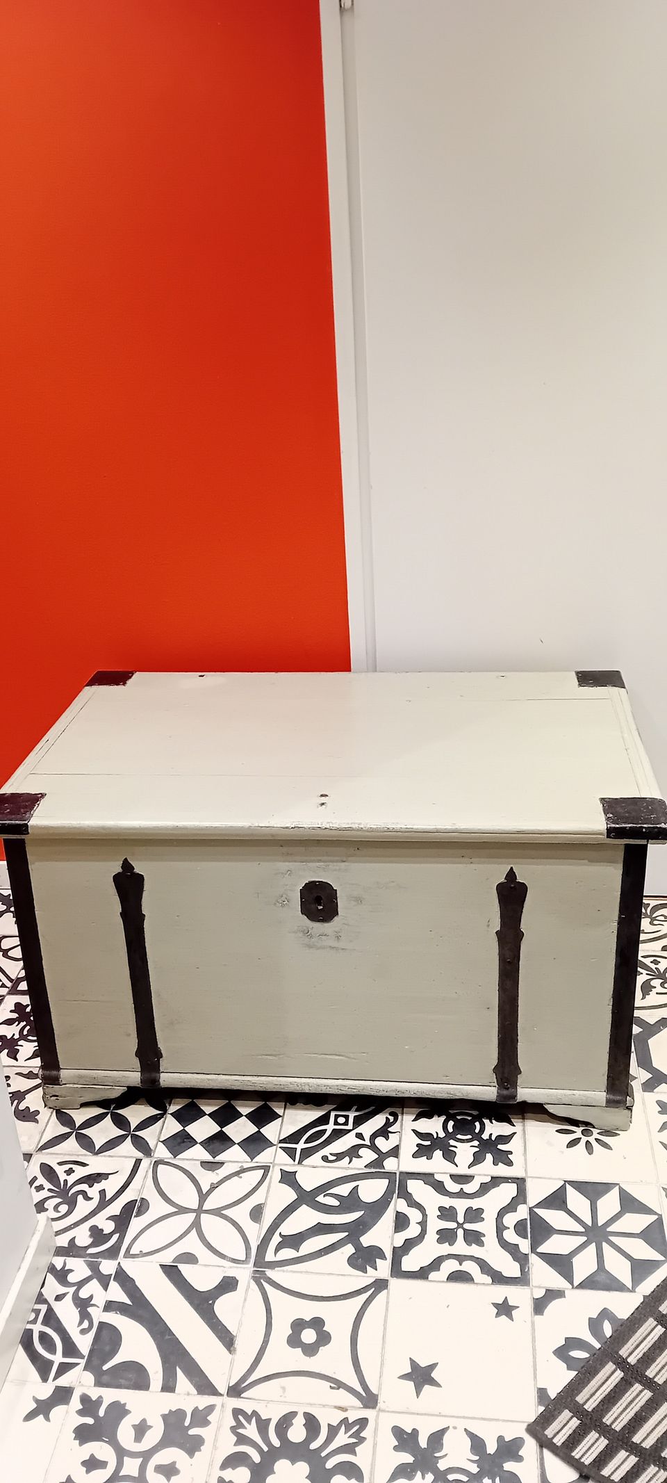 Antiikki arkku pöytä/ säilytyslaatikko ( kuljetus)