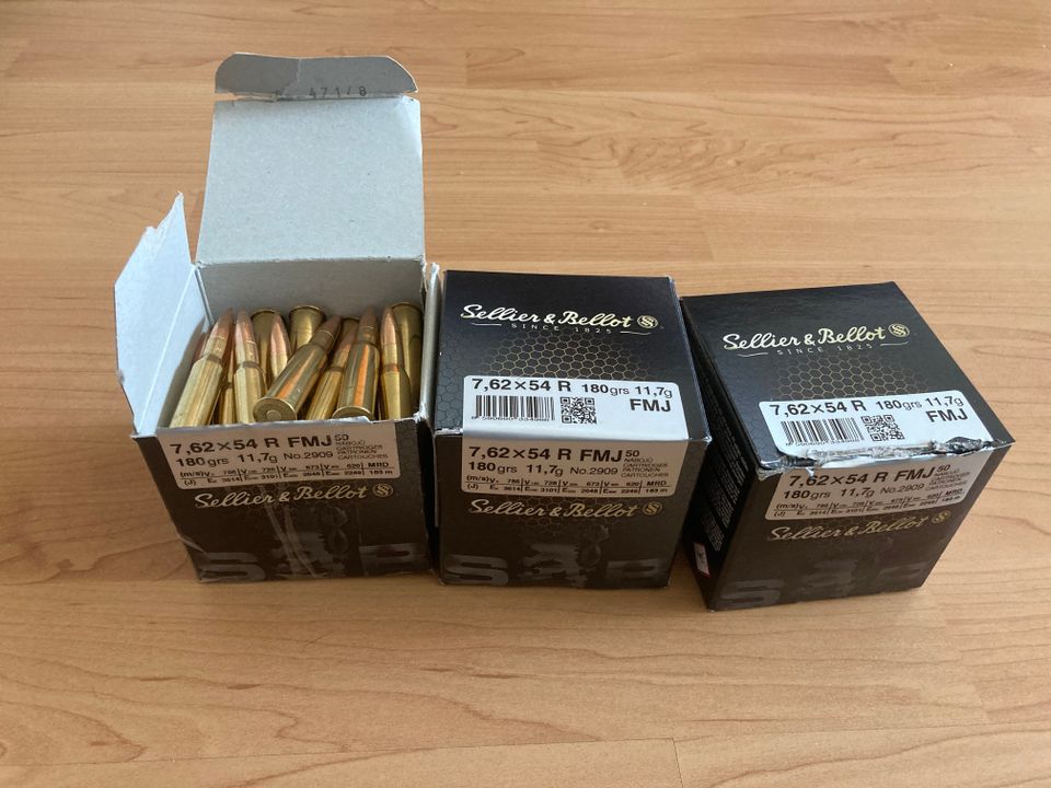 7,62x54R Sellier & Bellot 11,7g FMJ /  HORNADY 7,62x54R Match BTHP 174gr