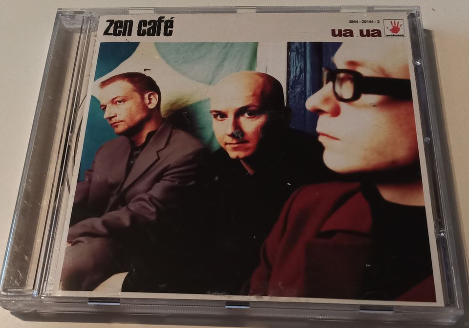 Zen Cafe: Ua ua Cd-levy