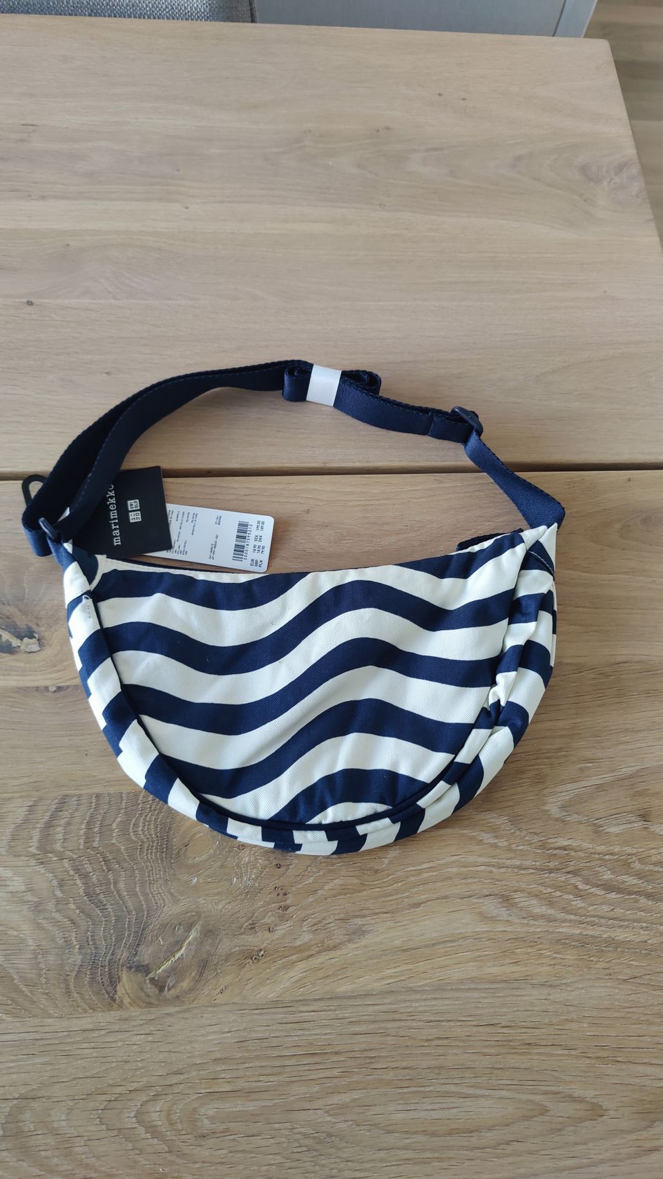 Marimekko x Uniqlo crossbody