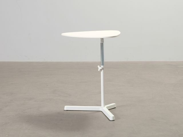 Ikea Svartåsen sivupöytä valkoinen