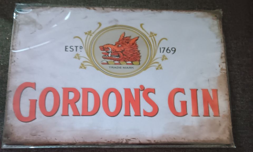 Gordon's Gin peltikyltti uusi retro