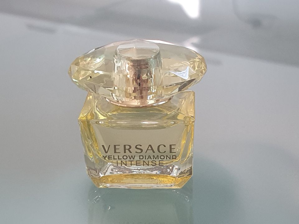 Versace Yellow Diamond intense edp 5ml